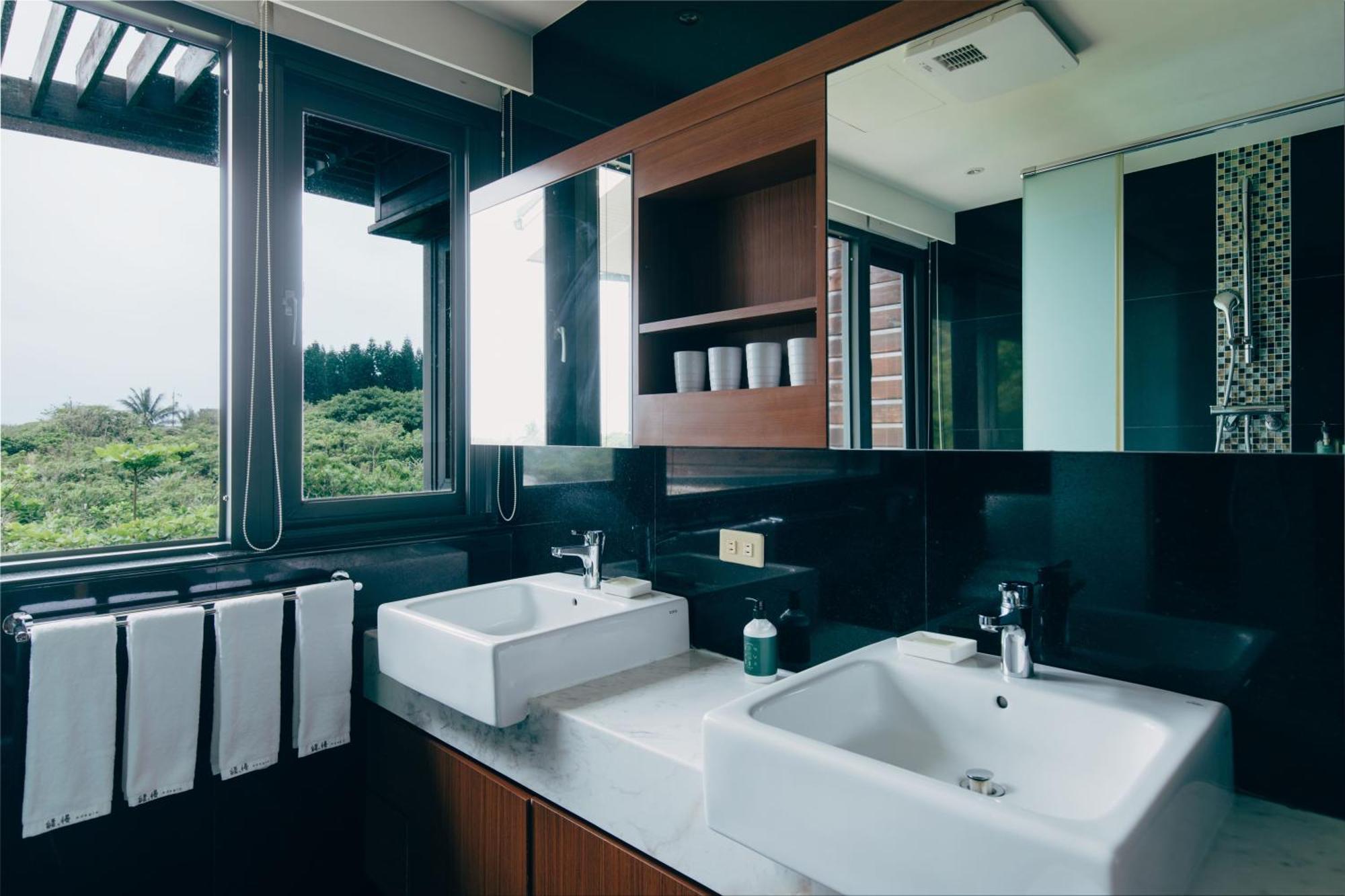 Adagio Shihtiping Fengbin Quarto foto